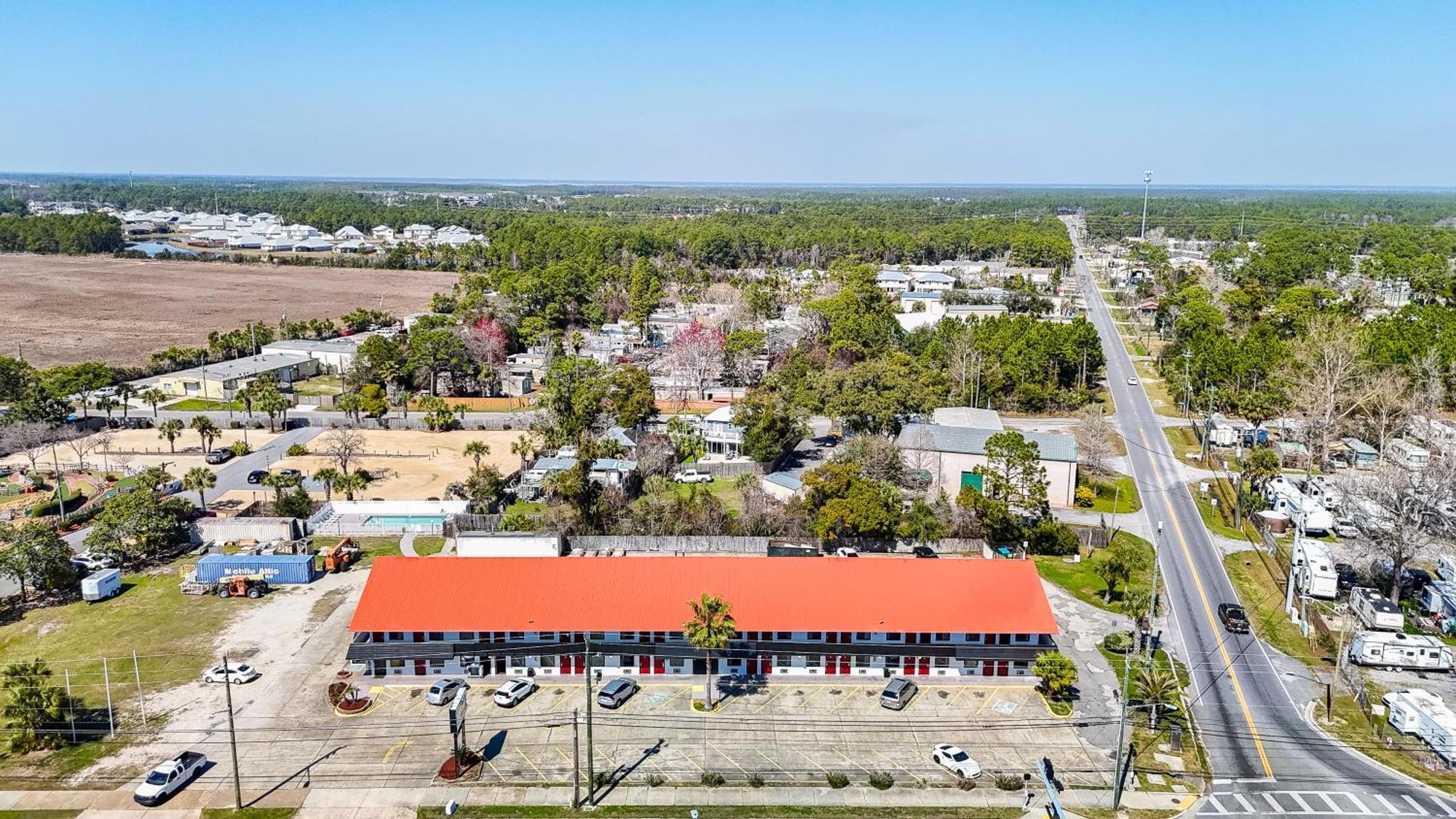 Executive Inn - Panama City Beach Upper Grand Lagoon Exterior photo