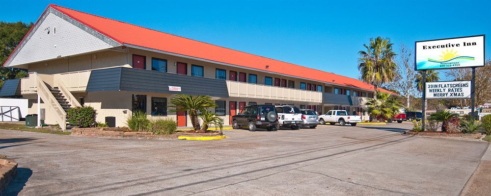 Executive Inn - Panama City Beach Upper Grand Lagoon Exterior photo